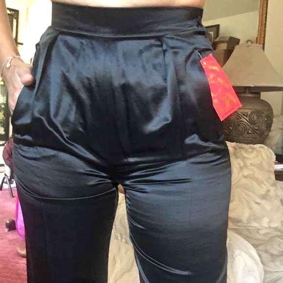 Escada Vintage silky hose pants black size 36 - Picture 6 of 9